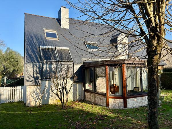 VANNES - Maison - 7 pièces, 5 chambres