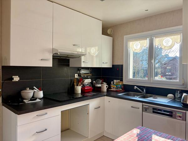 VANNES - Maison - 7 pièces, 5 chambres