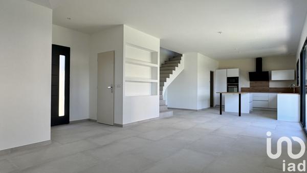 Maison à vendre 5 pièces 120 m² Aubignan