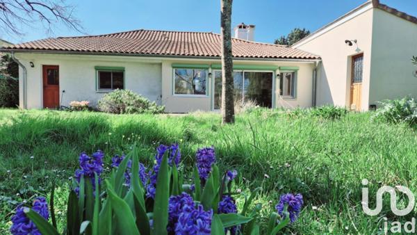 Maison 5 pièces de 135 m² à Saint-Lys (31470)