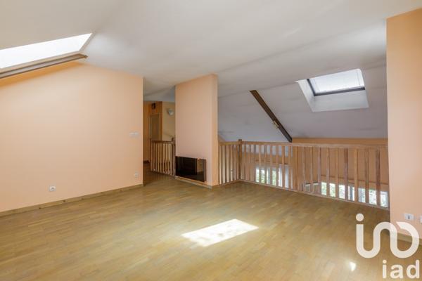 Duplex 6 pièces de 133 m² à Villeurbanne (69100)