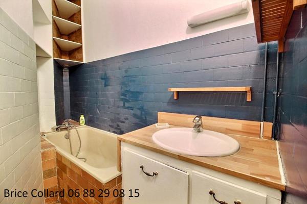 75010 PARIS 10 Appartement T3 59m2 2eme etage