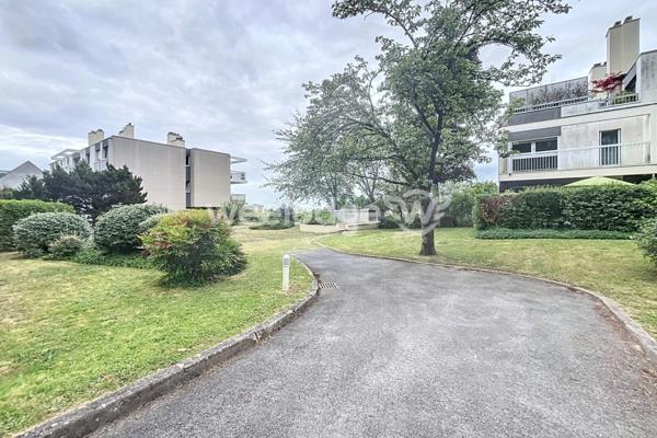 Appartement à vendre 4 pièces de 81 m² à Le Plessis-Robinson