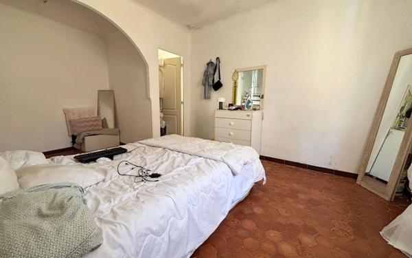 Appartement à vendre    2 pièces • 59 m2 Grasse