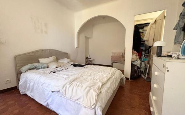 Appartement à vendre    2 pièces • 59 m2 Grasse