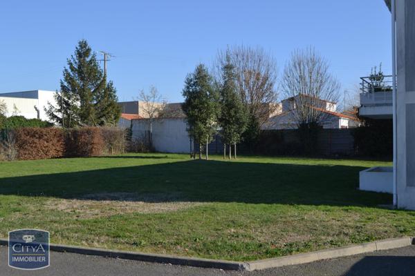 Appartement à louer 2 pièces 46.56m²