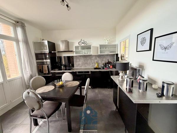 Immeuble de 3 appartements, sur une parcelle de 400m²