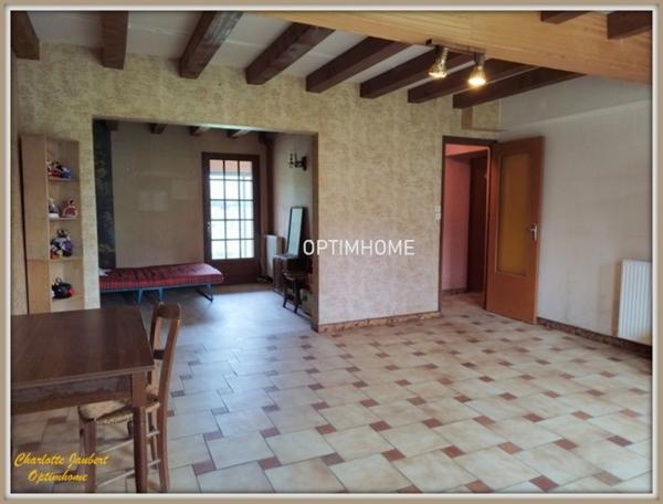 Maison à vendre 6 pièces Proche de SAINT AULAYE PUYMANGOU (24)