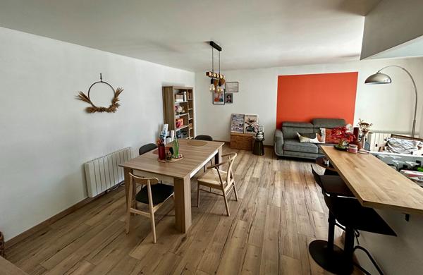 A VENDRE NANTES/TALENSAC APPARTEMENT 1 CHAMBRE/ ASCENSEUR/PARKING