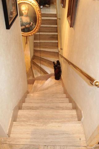 Exclusivité!! Vente interactive, APPEL d'OFFRES. Côtes d'Armor 22400 LAMBALLE. 4 chambres, Hypercentre, duplex bien d'exception