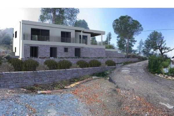 Terrain à bâtir de 764 m² à Vidauban (83550)