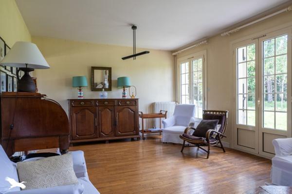 Maison 262 400 € Varetz 4 p 230 m² DPE F