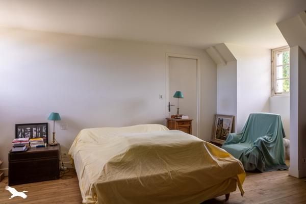 Maison 262 400 € Varetz 4 p 230 m² DPE F