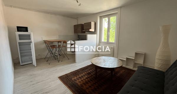 Location Appartement meublé 2 pièces 40.6 m² - Besançon 25000