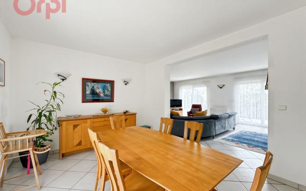 Maison à vendre    7 pièces •  Saulx-les-Chartreux
