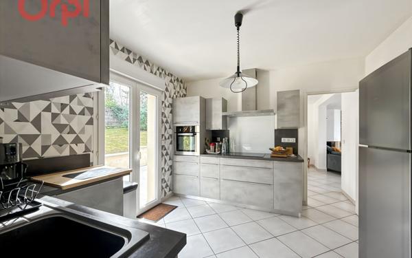 Maison à vendre    7 pièces •  Saulx-les-Chartreux