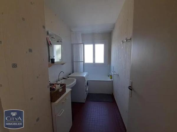 Appartement à louer 2 pièces 48.88m² Angers (49100)