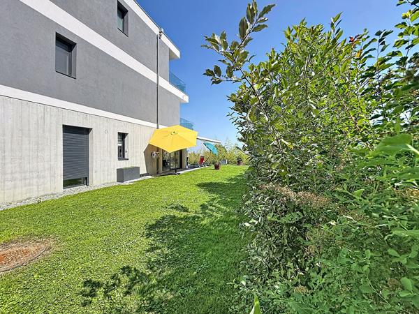 À VENDRE À ÉVIAN-LES-BAINS - T3 RÉCENT 2023 AVEC GRAND JARDIN - GARAGE