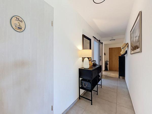 À VENDRE À ÉVIAN-LES-BAINS - T3 RÉCENT 2023 AVEC GRAND JARDIN - GARAGE