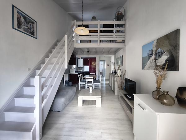 ROYAN - QUARTIER DU PARC - BEL APPARTEMENT DUPLEX - ENVIRONNEMENT PRIVILÉGIÉ