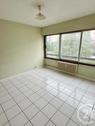 Appartement F2 à vendre  2 pièces - 28 m 2   PONTARLIER  - 25