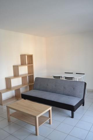 Appartement 2 pièces à louer Châtellerault - 86100 / Réf: 547