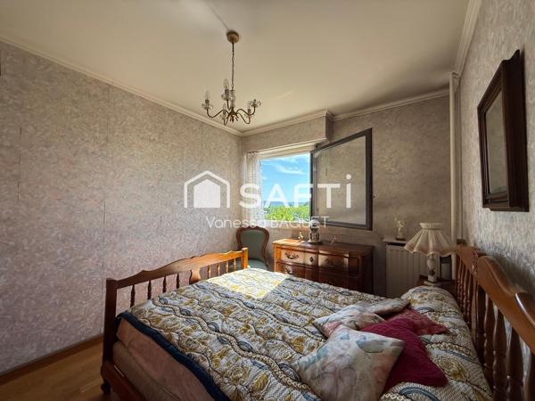 Appartement 4 pièces de 79,11 m² avec terrasse et box, 10 mn à pied de la gare