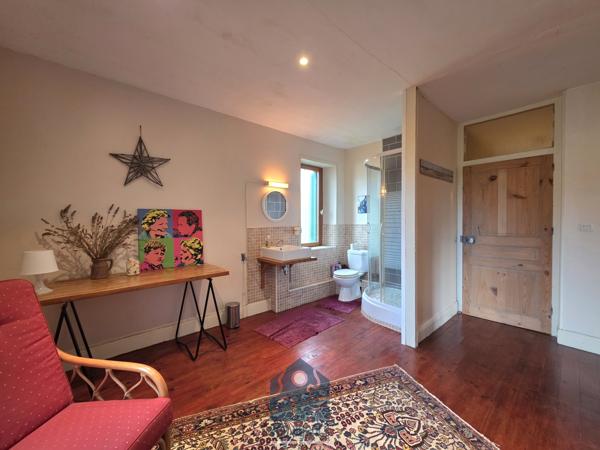 Maison 7 pièce(s) 4 chambre(s) 185 m²