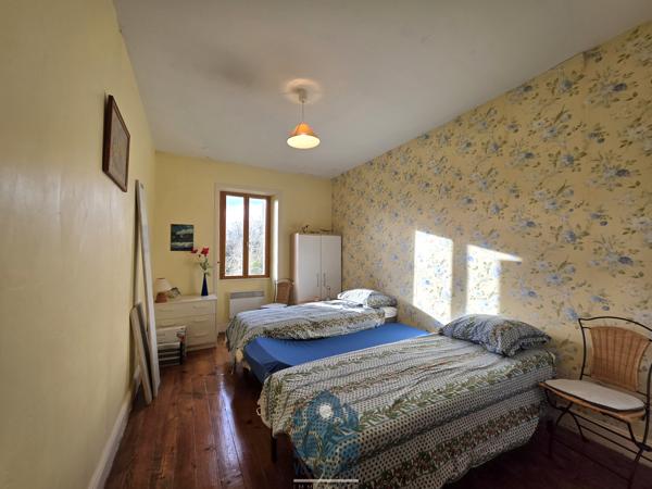 Maison 7 pièce(s) 4 chambre(s) 185 m²