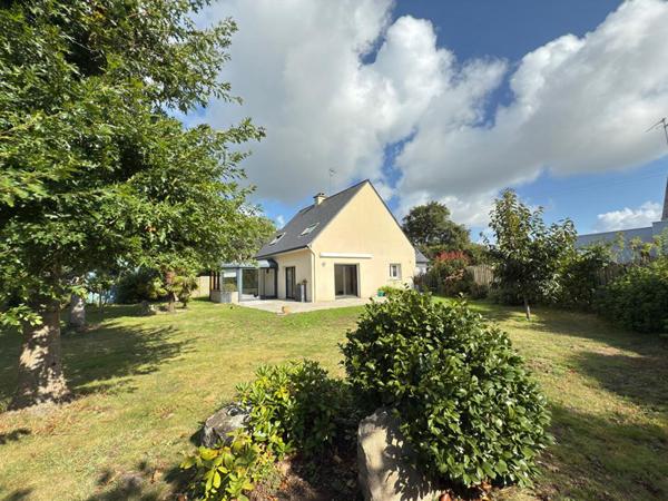 Maison 7 pièce(s) 160 m2 4 chambres et un bureau 56470 Saint-Philibert