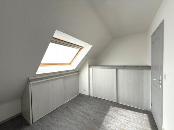 Maison 7 pièce(s) 160 m2 4 chambres et un bureau 56470 Saint-Philibert