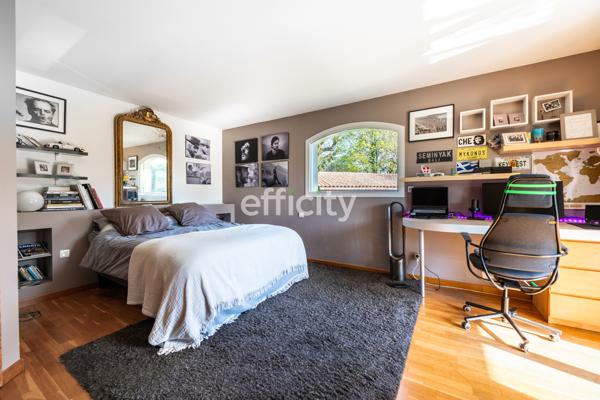 Maison 9 pièces - 290 m²
