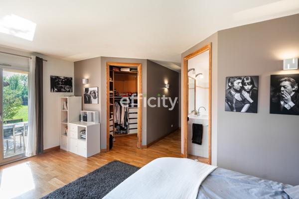 Maison 9 pièces - 290 m²