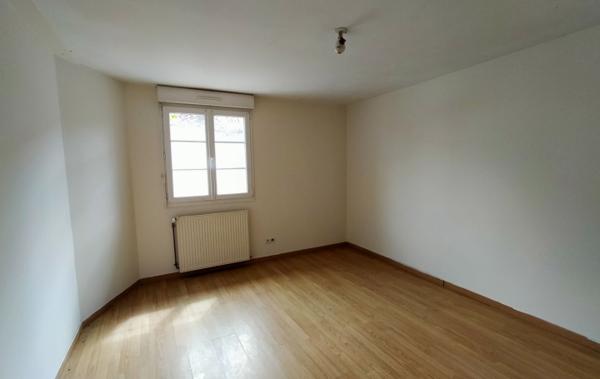 Vente Maison de village ref.72116 Souge-le-ganelon   