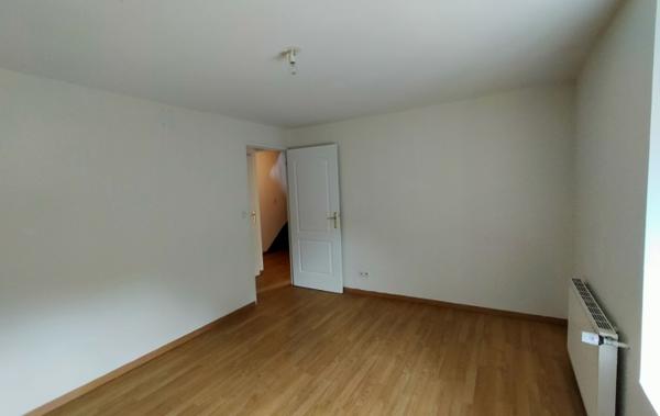 Vente Maison de village ref.72116 Souge-le-ganelon   