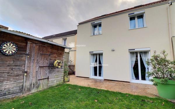 Maison à vendre    5 pièces • 93,50 m2 Savigny-le-Temple