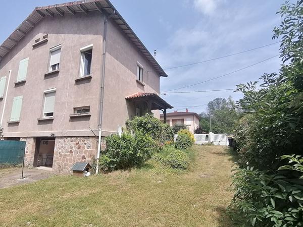 Blaye Les Mines, maison de type 4 de 94m².
