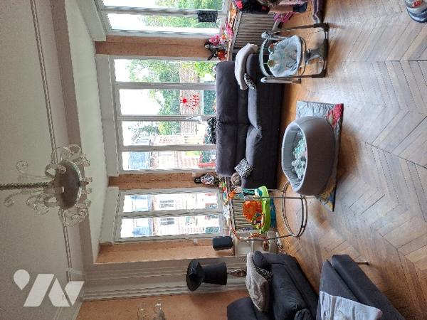 Maison de Charme  : salon, cuisine, SAM, entrée, dressing, WC+lavabo, 6 chambres, bureau
Dépendance