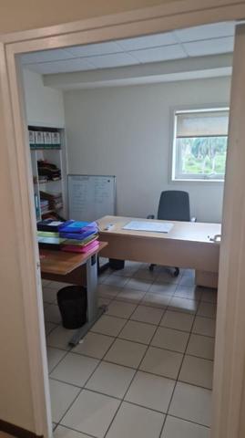 Bureaux 130 m2 Le Lamentin