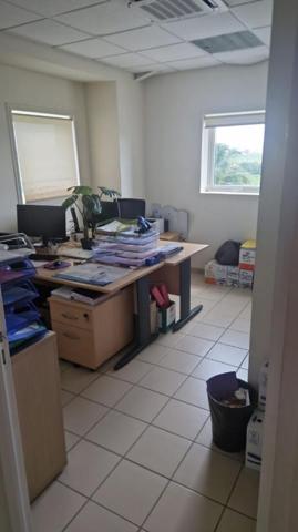 Bureaux 130 m2 Le Lamentin