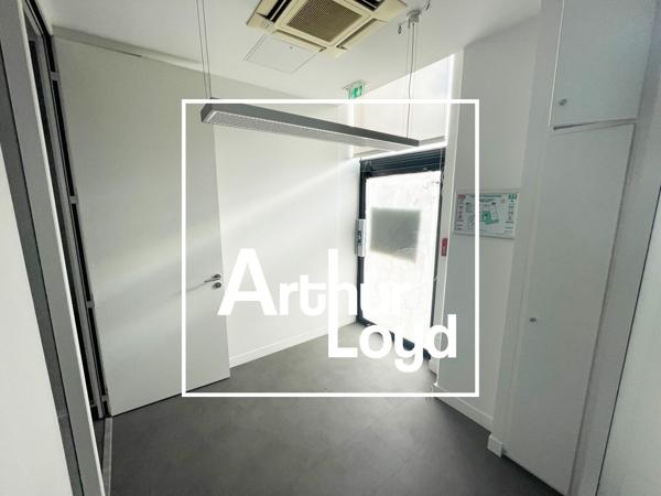 Bureaux à louer à Montpellier avec parkings privatifs proche tramway