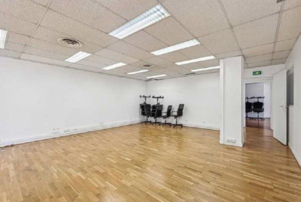 Bureaux à vendre à PARIS 75010