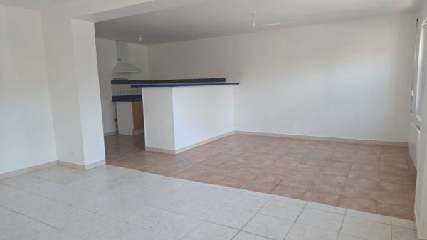 NOUVEAU : Immeuble de rapport à vendre GODERVILLE (76)