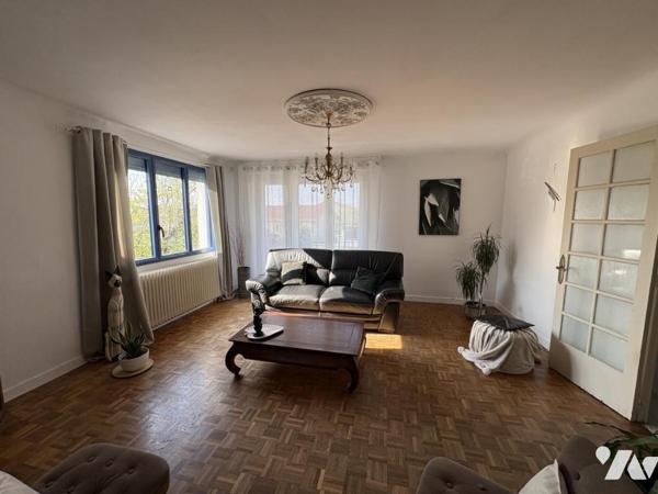 NIORT QUARTIER SOUCHE, pavillon sur sous-sol de 174 m² 