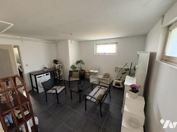 NIORT QUARTIER SOUCHE, pavillon sur sous-sol de 174 m² 