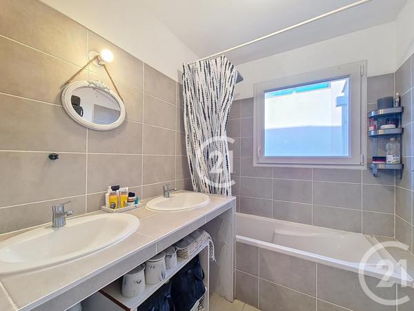 Maison à vendre  4 pièces - 85,86 m2 ARLES - 13