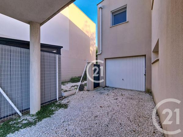 Maison à vendre  4 pièces - 85,86 m2 ARLES - 13