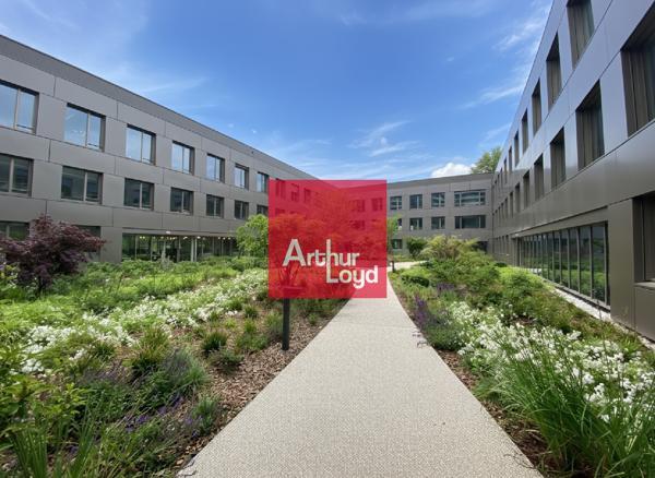 Bureaux à louer à Meylan dans immeuble rénové avec certification BREEAM