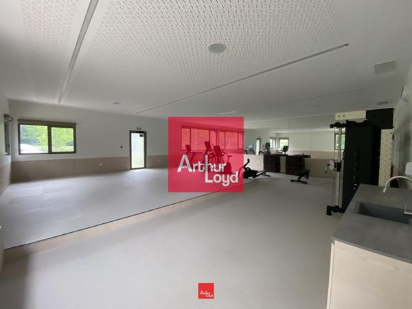 Bureaux à louer à Meylan dans immeuble rénové avec certification BREEAM