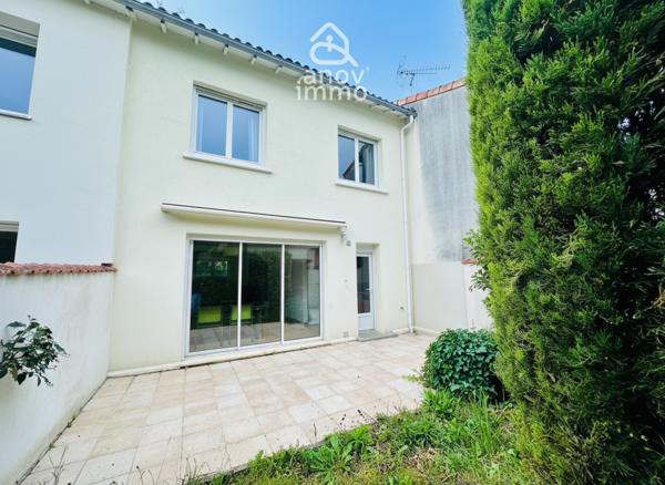 Maison
                                                                                                                                                                                                                                                                                                                        5 pièce(s)                                                                                                                                                                                                          3 chambre(s)                                                                                                                                                                                                          75.16  m²